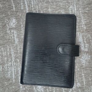 Louis Vuitton notebook cover leather Black R20202 MM EPI Agenda Wallet